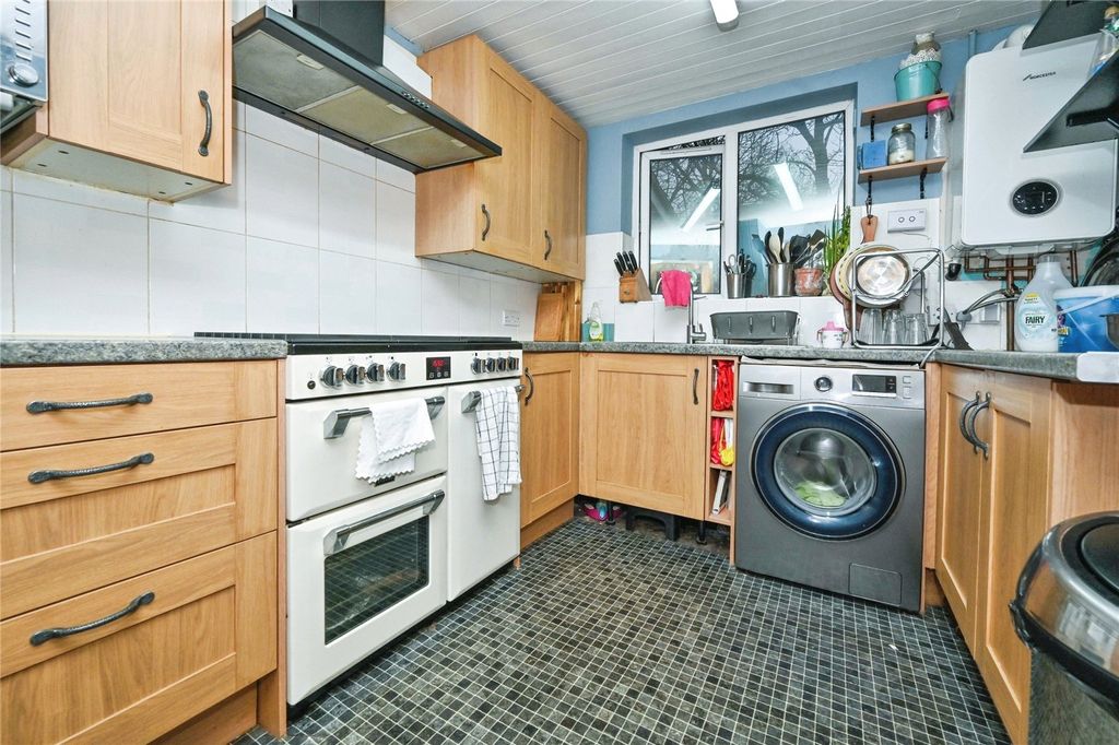 Property photo 2 of 13 Picture No. 02