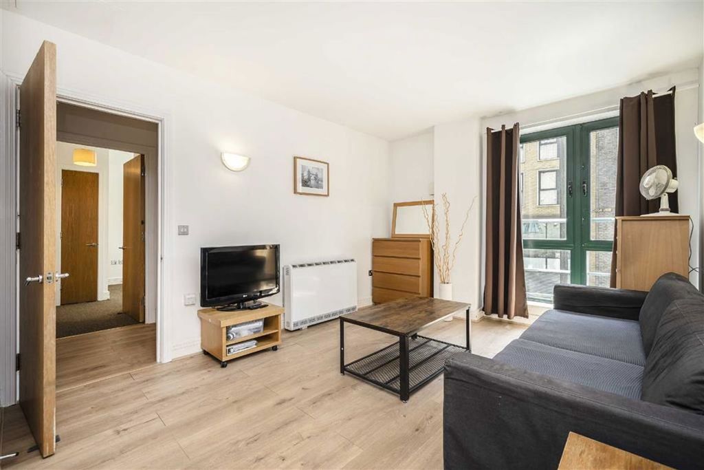 Property photo 2 of 7