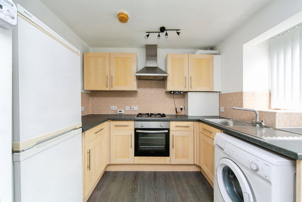 Property photo 3 of 17