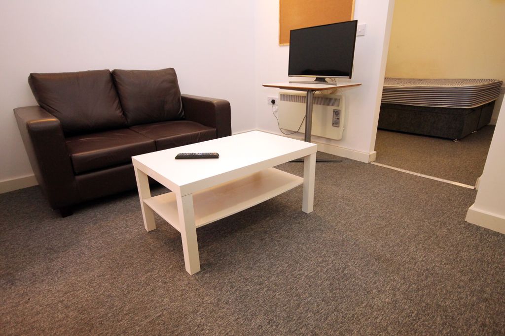 Property photo 2 of 5 Lounge