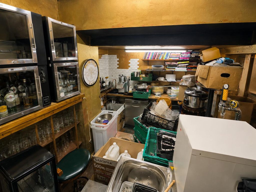 Property photo 3 of 4 43E19034-4204-452E-A7A3-F5De5E93F9A8.Png