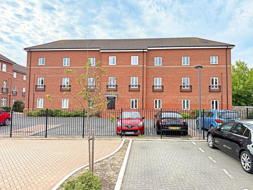 Property photo 1 of 15