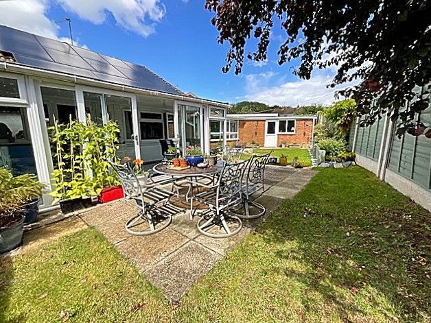Property photo 2 of 17