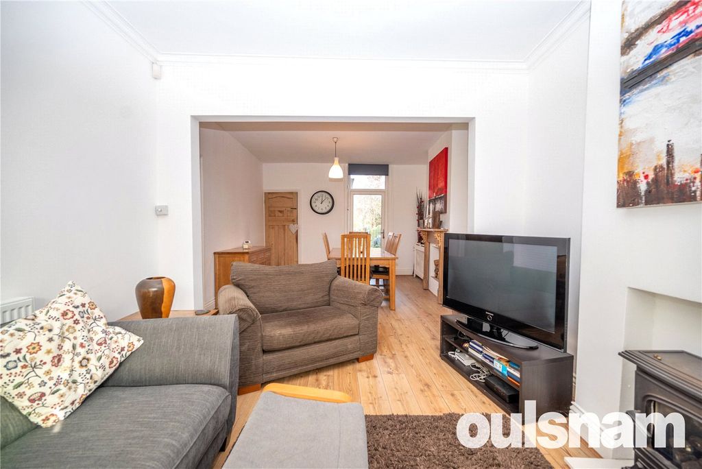 Property photo 3 of 21 Picture No. 04