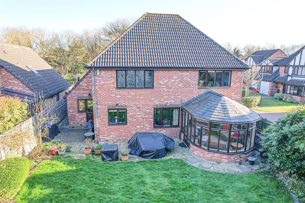 Property photo 1 of 16 Photo_1080296260_Dji_836_Jpg_10432210_0_2026310155