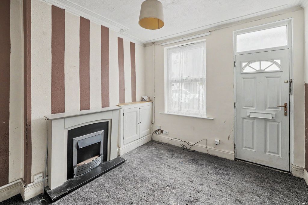 Property photo 2 of 18 65 Reeves Road, Derby, De23 8Jf