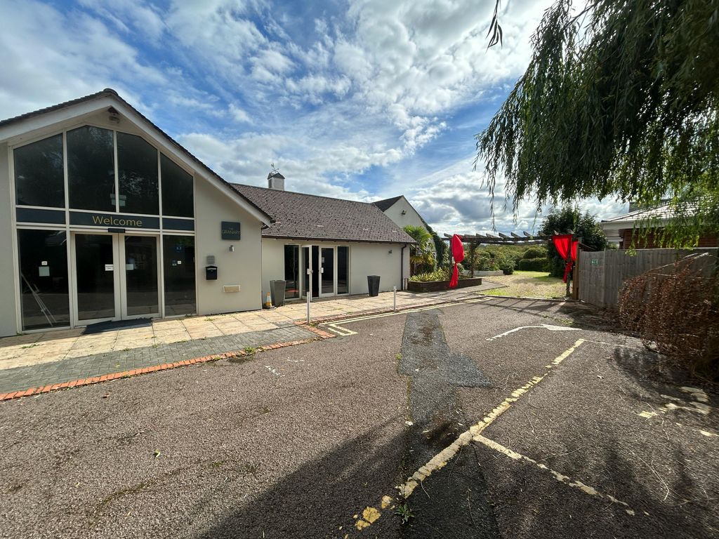 Property photo 2 of 11 Img_4878.Jpg