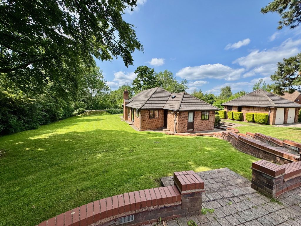 Property photo 1 of 21