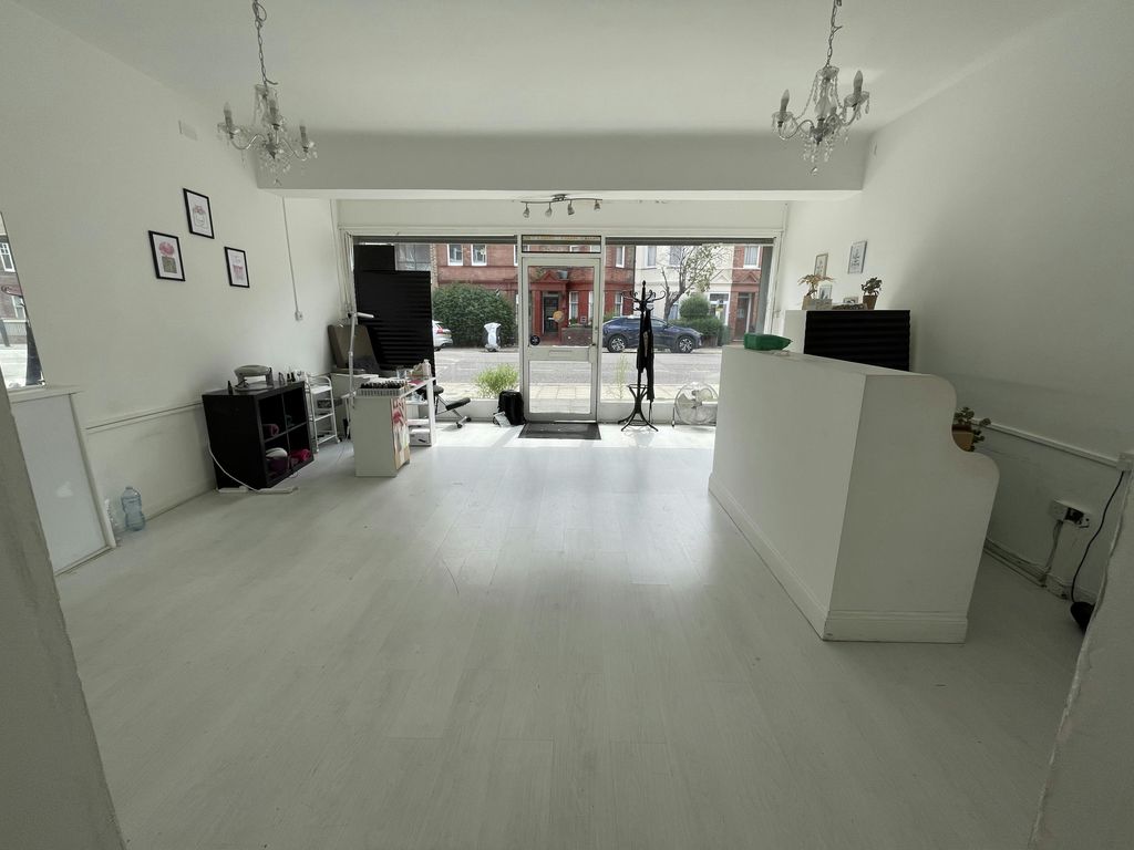 Property photo 2 of 7 Img_1123.Jpg