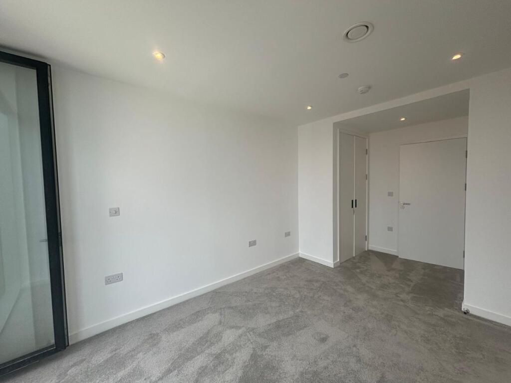 Property photo 3 of 5 Gallery