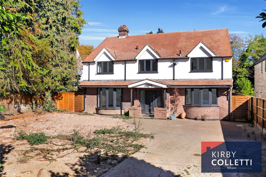 Property photo 1 of 35