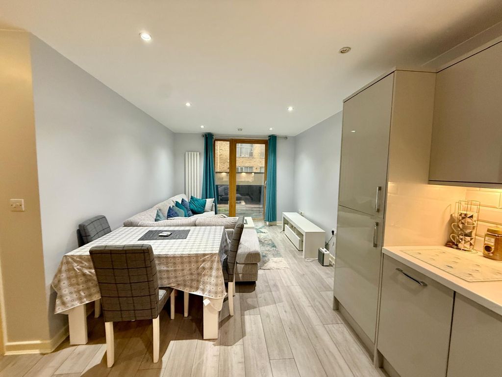 Property photo 3 of 14 Gallery