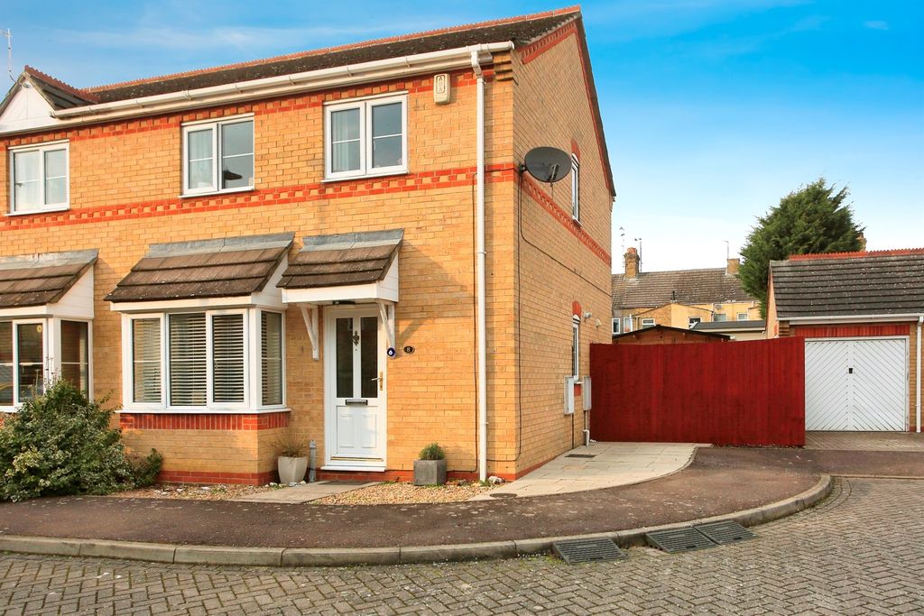 Property photo 3 of 17