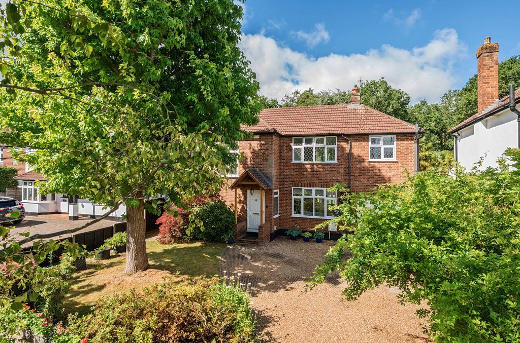 Property photo 1 of 23 1484960-1-6A46294...