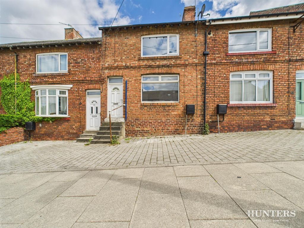 Property photo 1 of 17 Cam03792G0-Pr0264-Still017.Jpg