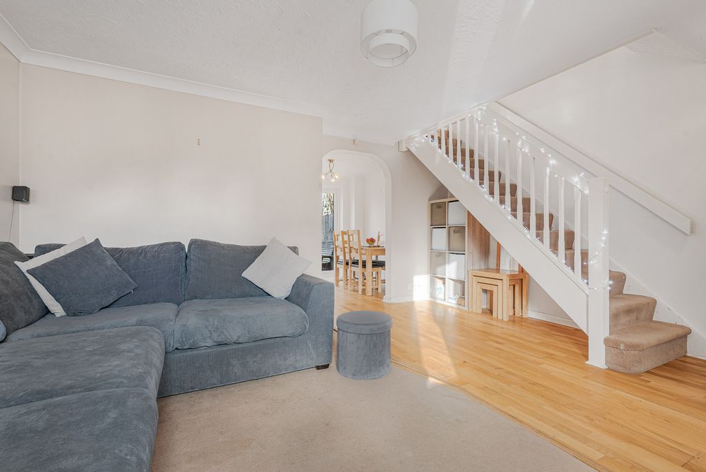 Property photo 3 of 15