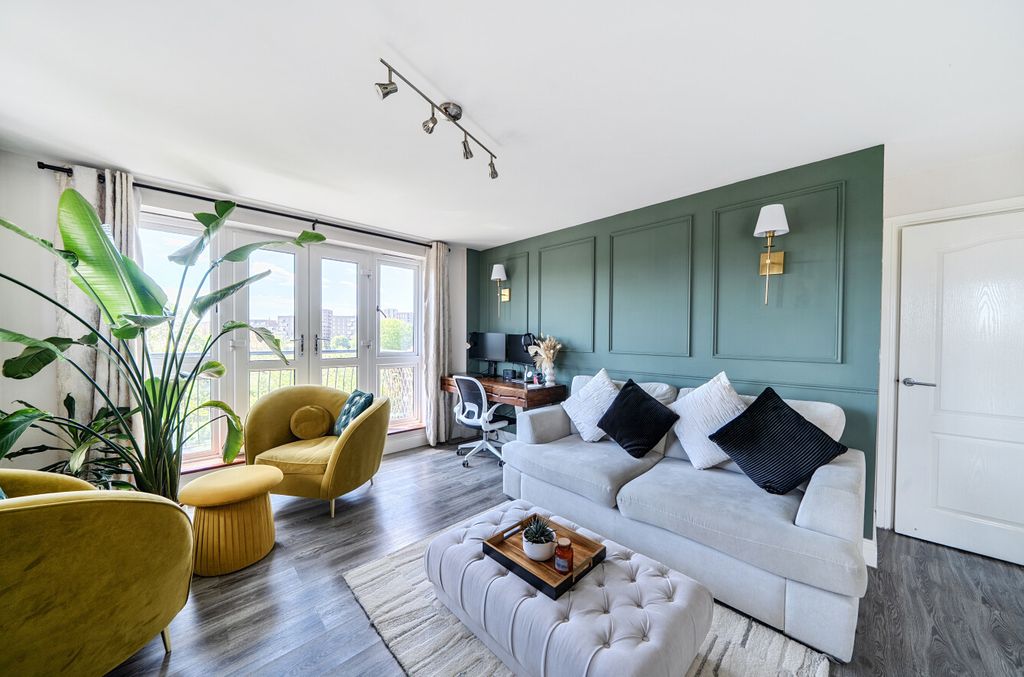 Property photo 3 of 21 1457964-15-6A0306...