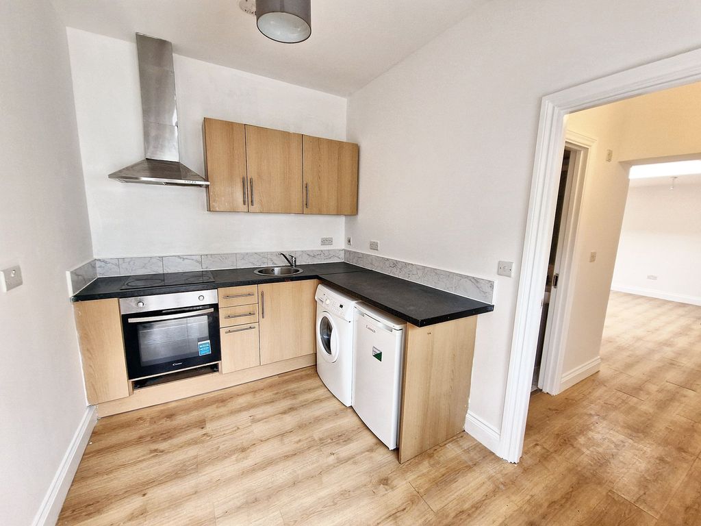 Property photo 2 of 3