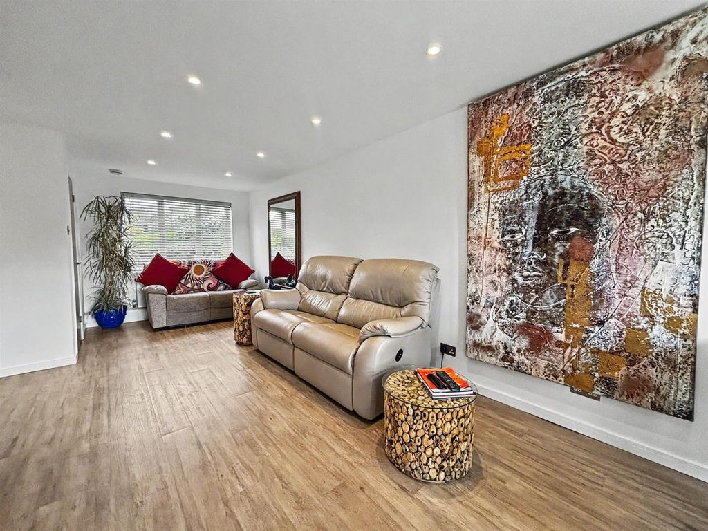 Property photo 2 of 13 Reception Room