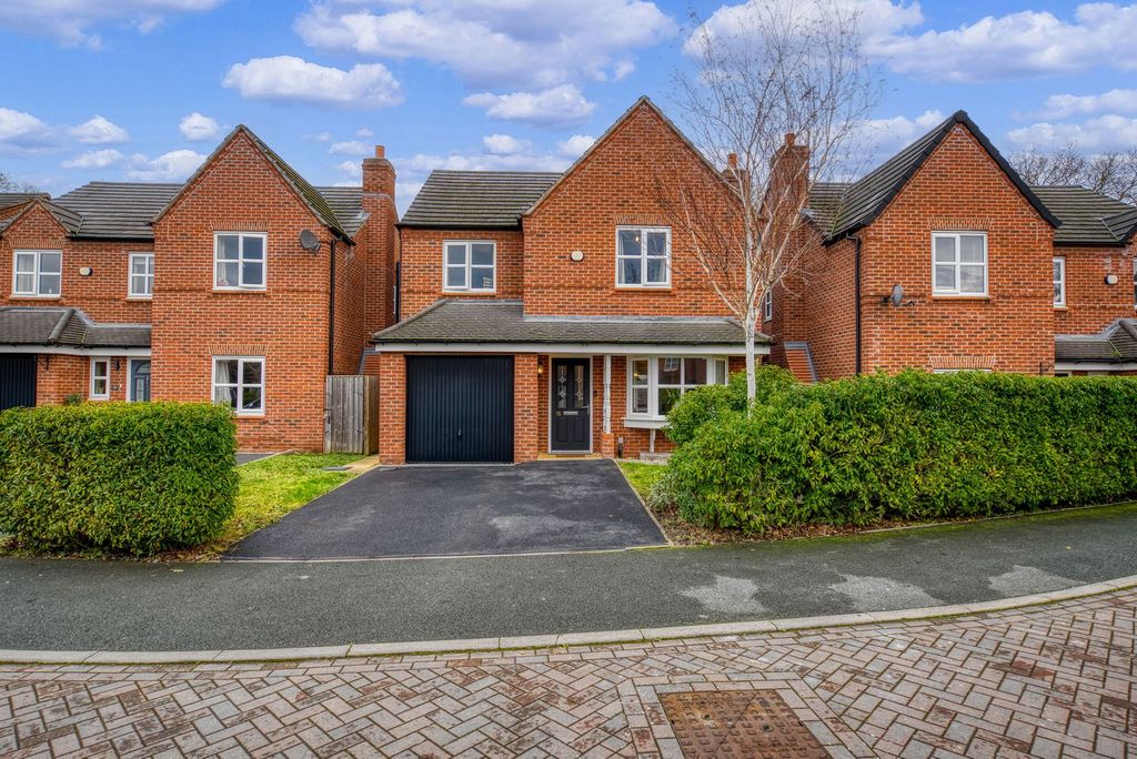 Property photo 1 of 36