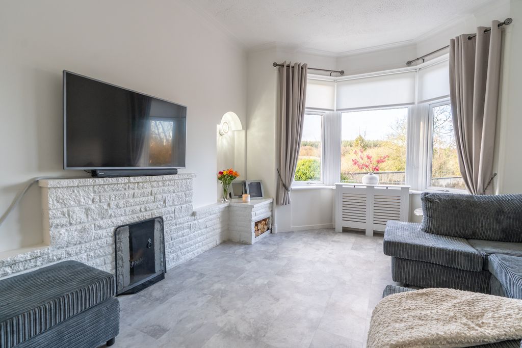 Property photo 2 of 53 Gallery