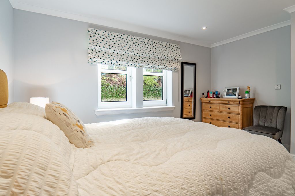 Additional image 16 of 4 bed flat for saleIsland Bank Road, Inverness IV2