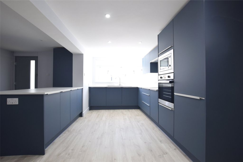 Property photo 1 of 16 Kitchen