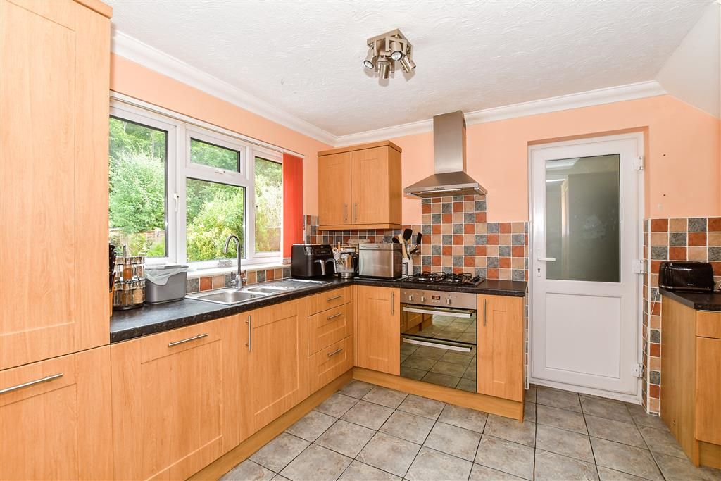 Property photo 3 of 19 Kitchen/Diner