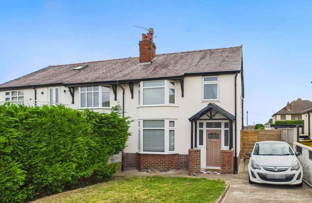 Property photo 1 of 24 Cam01943G0-Pr0508-Still028.Jpg