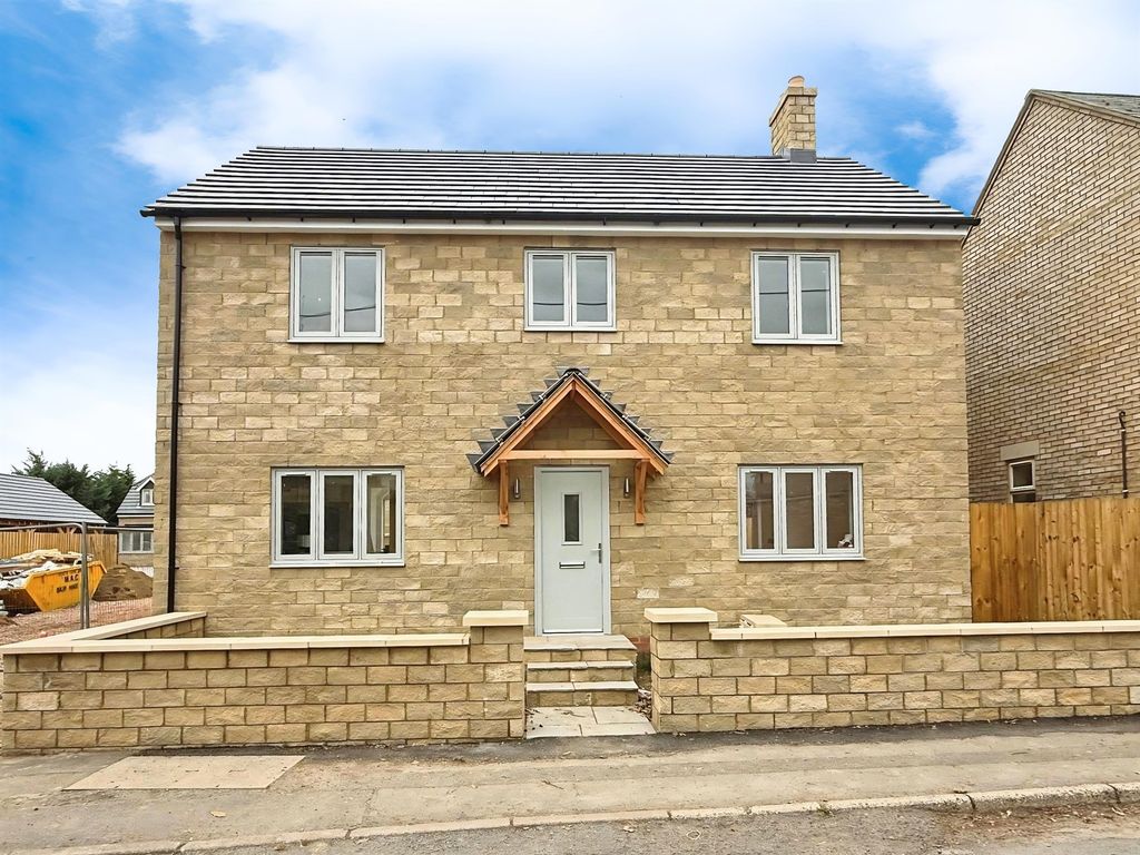 Property photo 1 of 6