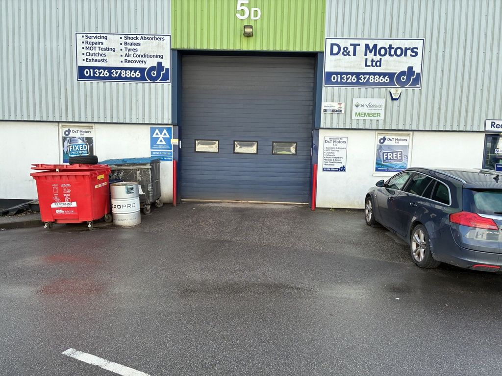 Property photo 1 of 6