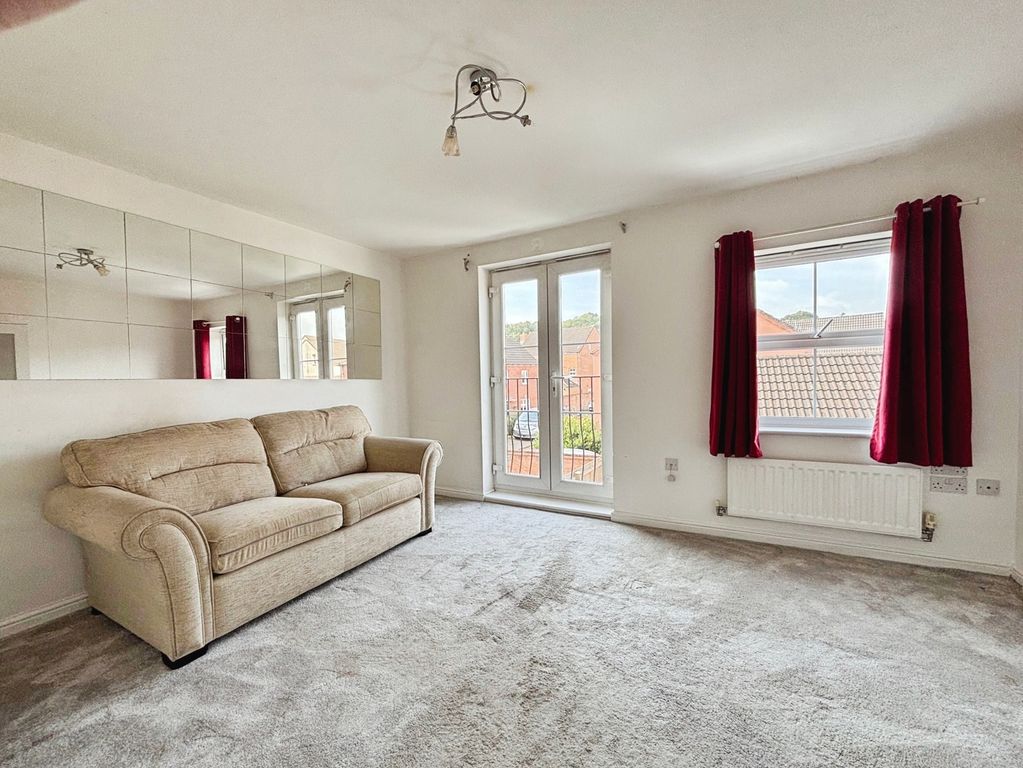 Property photo 3 of 11 Pbox-Img.Jpg