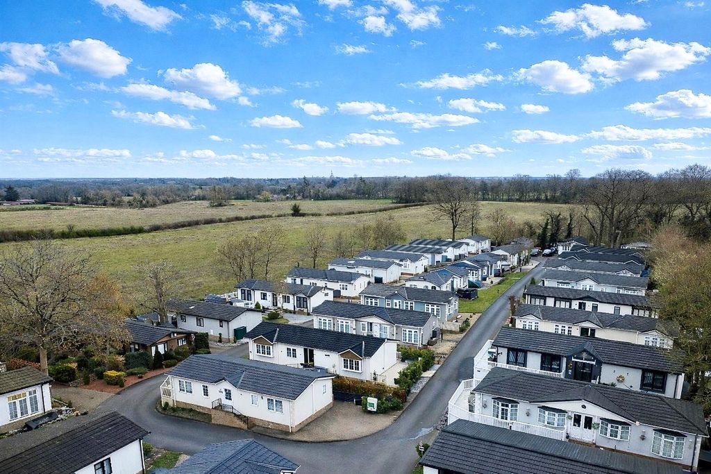 Property photo 1 of 70 Picture No. 73