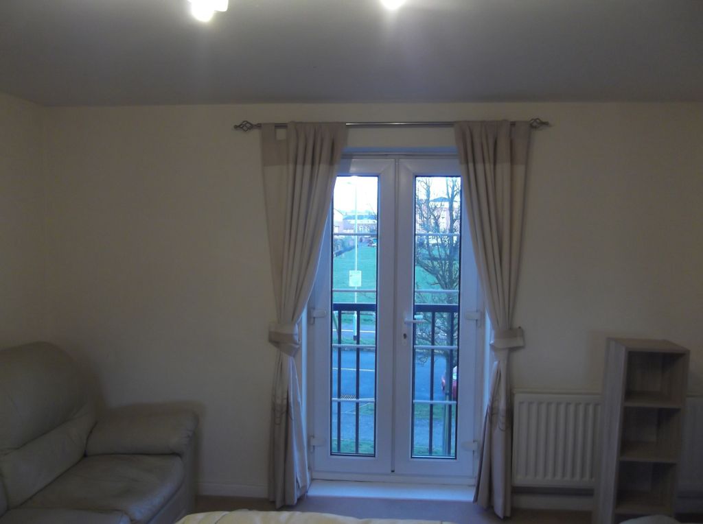 Property photo 3 of 6