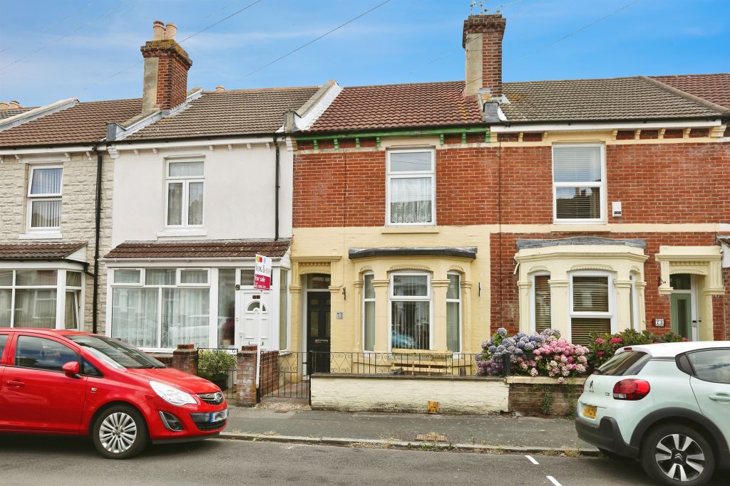 Property photo 1 of 11