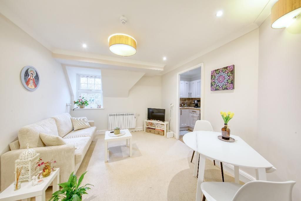 Property photo 2 of 8 Photo 2