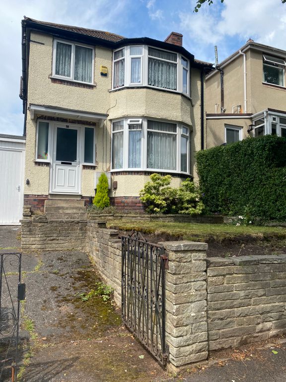 Property photo 1 of 2