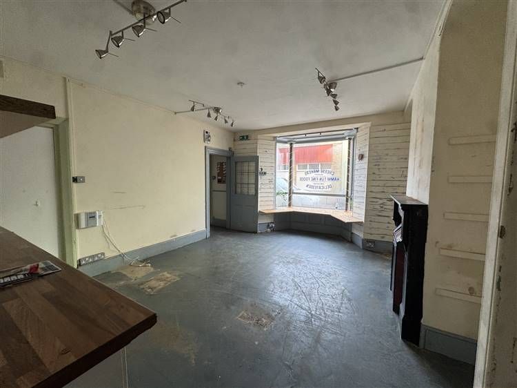 Property photo 2 of 5