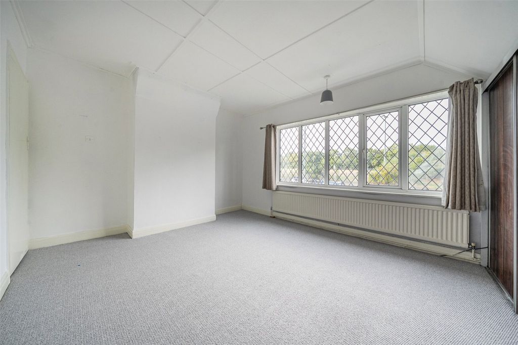 Property photo 2 of 22 Bedroom