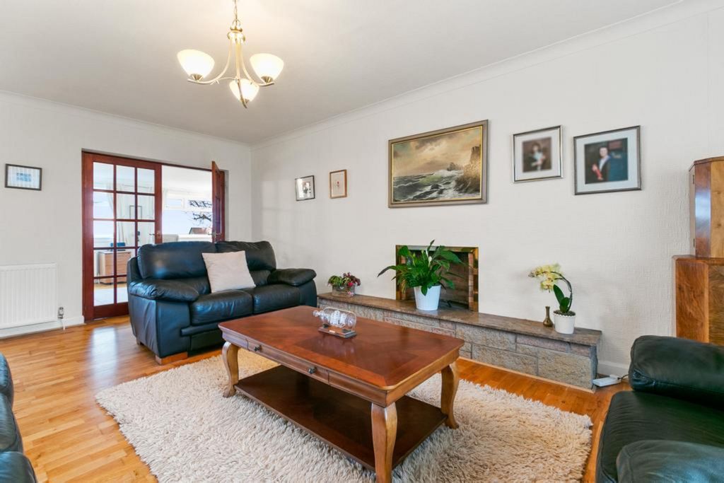 Property photo 3 of 38