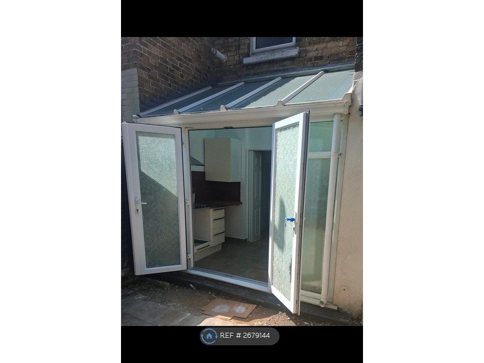 Property photo 3 of 24 Kitcen In Conservatory