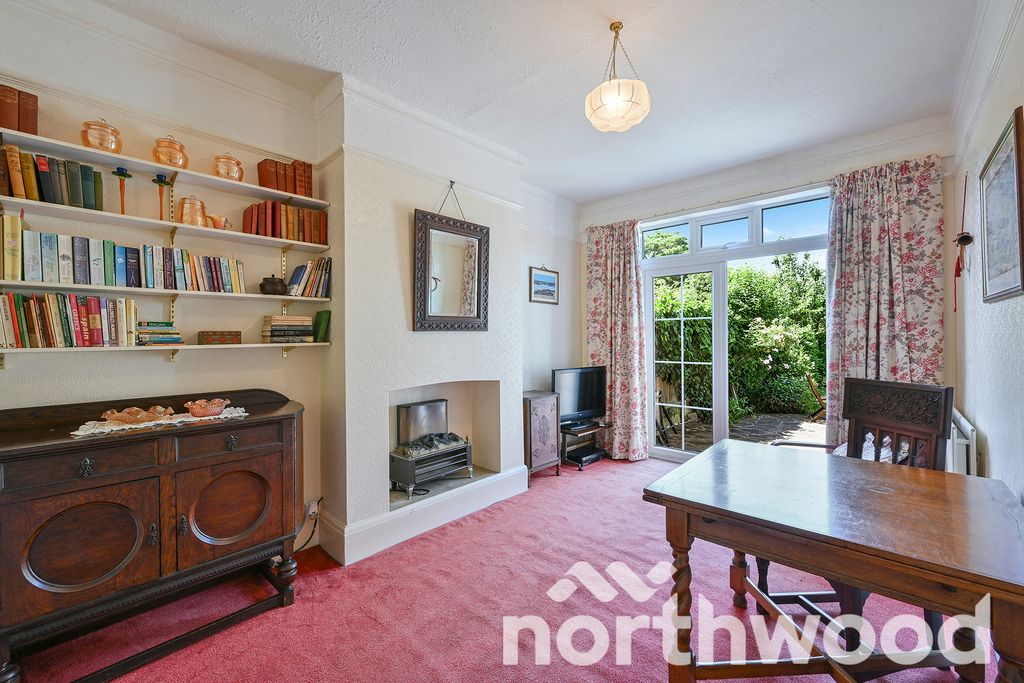 Property photo 3 of 16