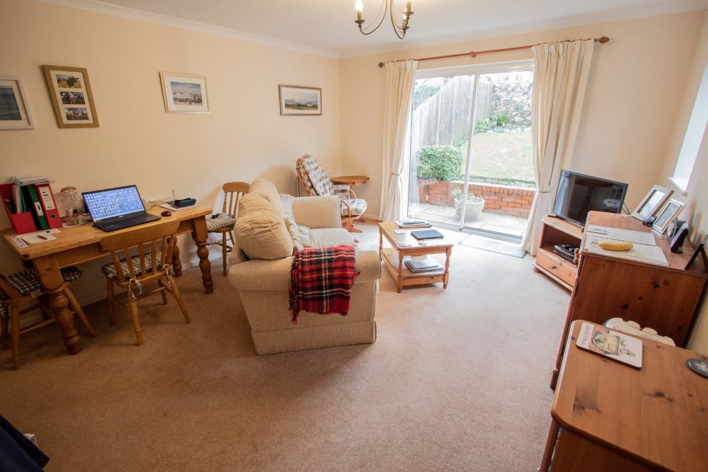 Property photo 3 of 7