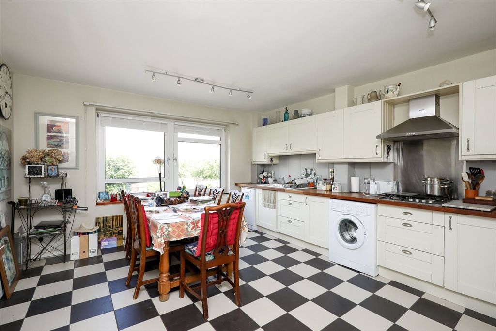 Property photo 3 of 14 Picture No. 03