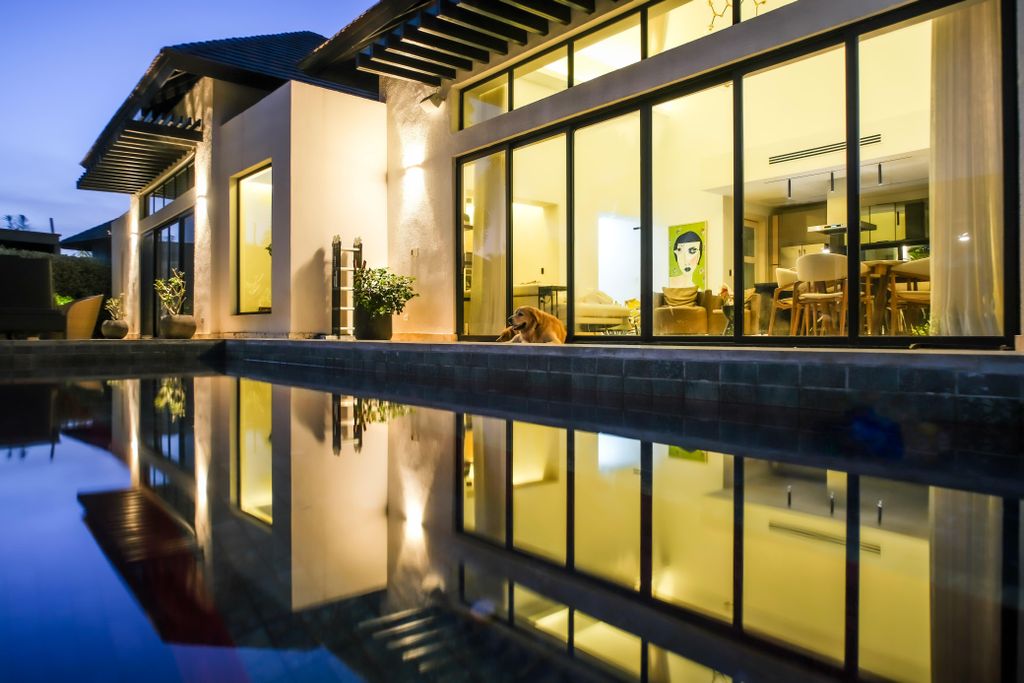 Property photo 2 of 22