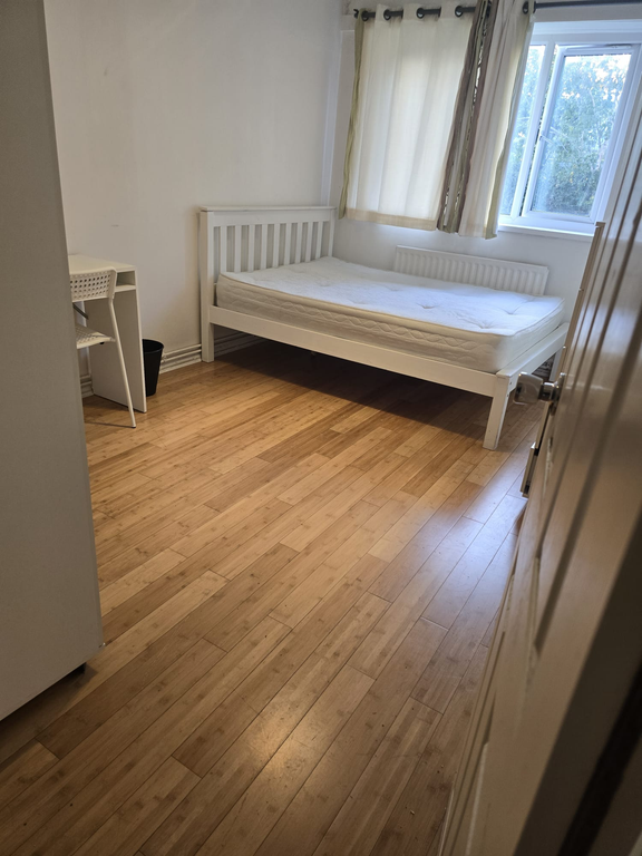 Property photo 2 of 5