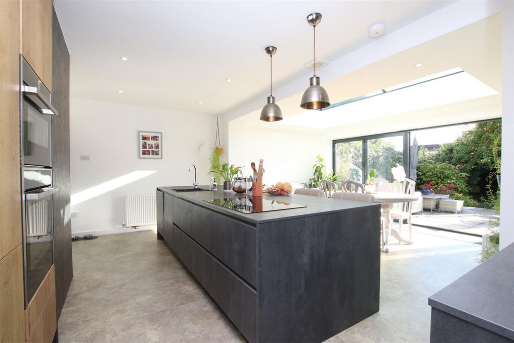 Property photo 3 of 21 Kitchen Dining Room.Jpg