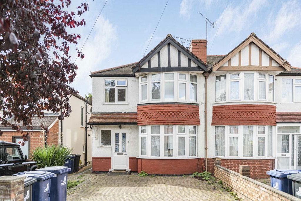 Property photo 1 of 10