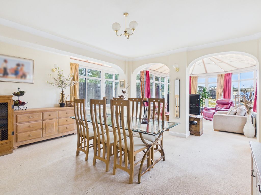 Property photo 3 of 25 Photo 3