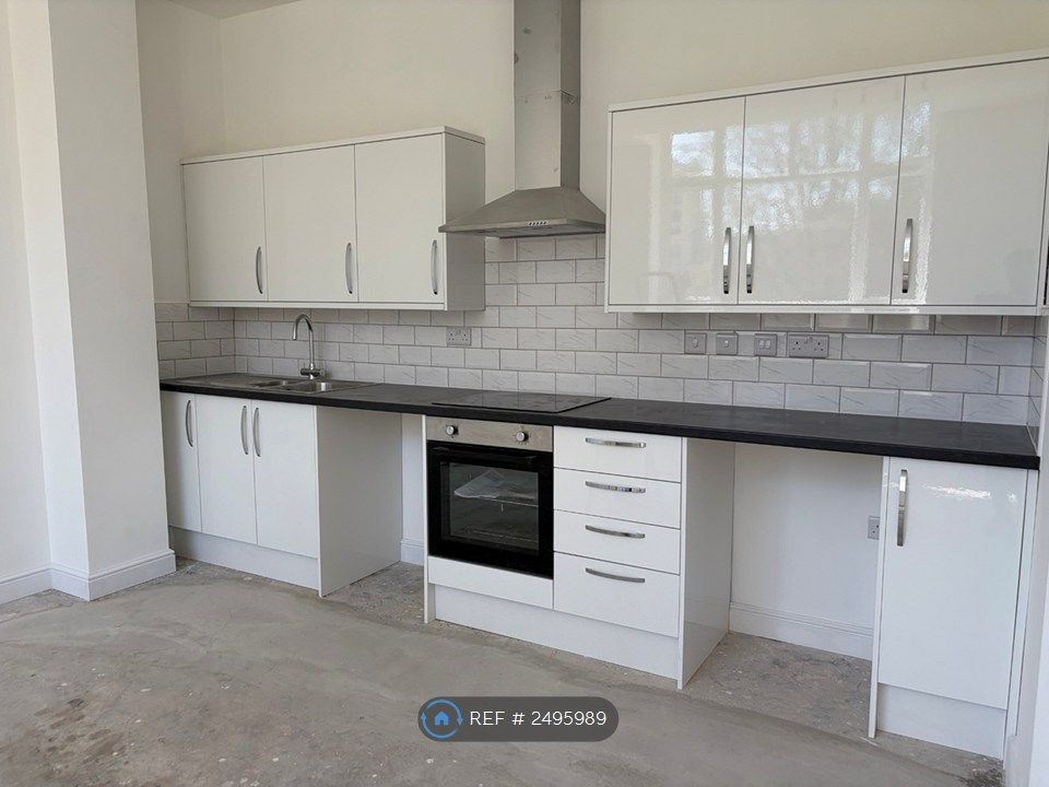 Property photo 2 of 3